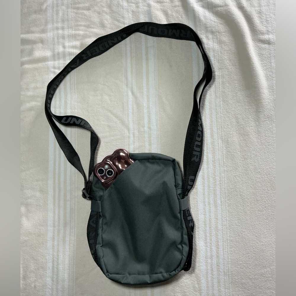 Under Armor Crossbody Bag - Picture 2 of 7